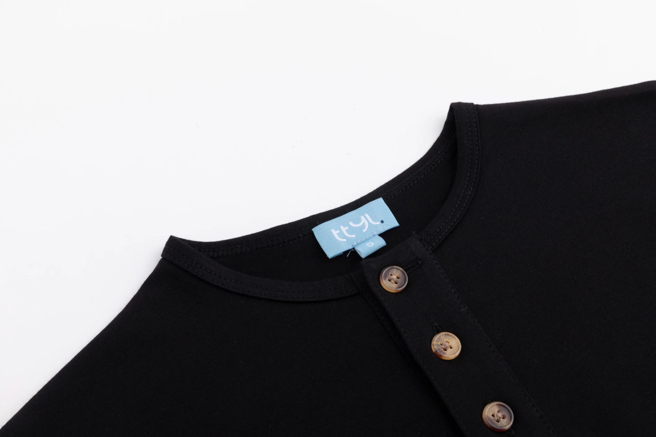 Basic Placket Dolman - Black - Image 4