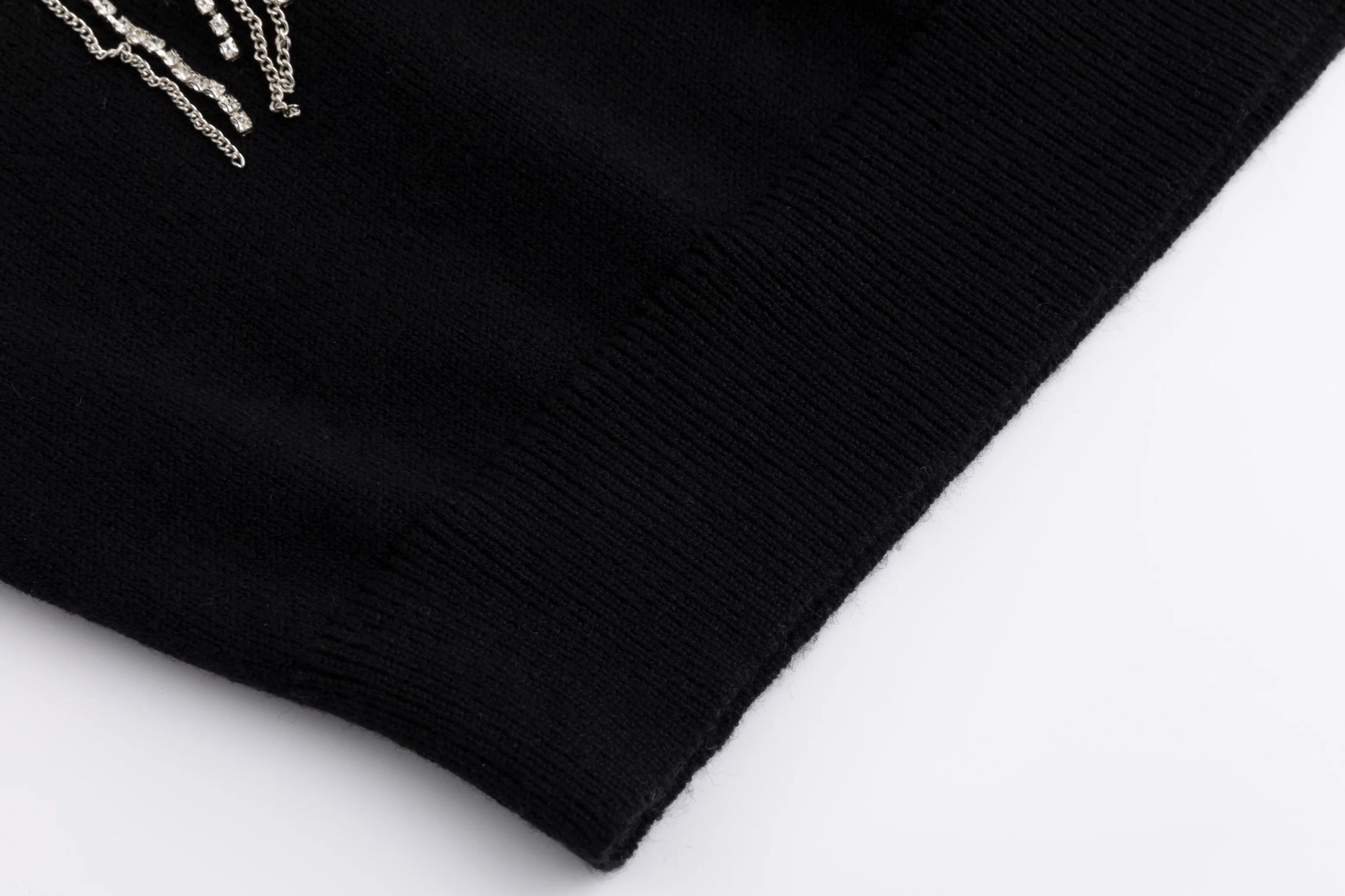 Sweater With Diamond Flower - Black - Image 2