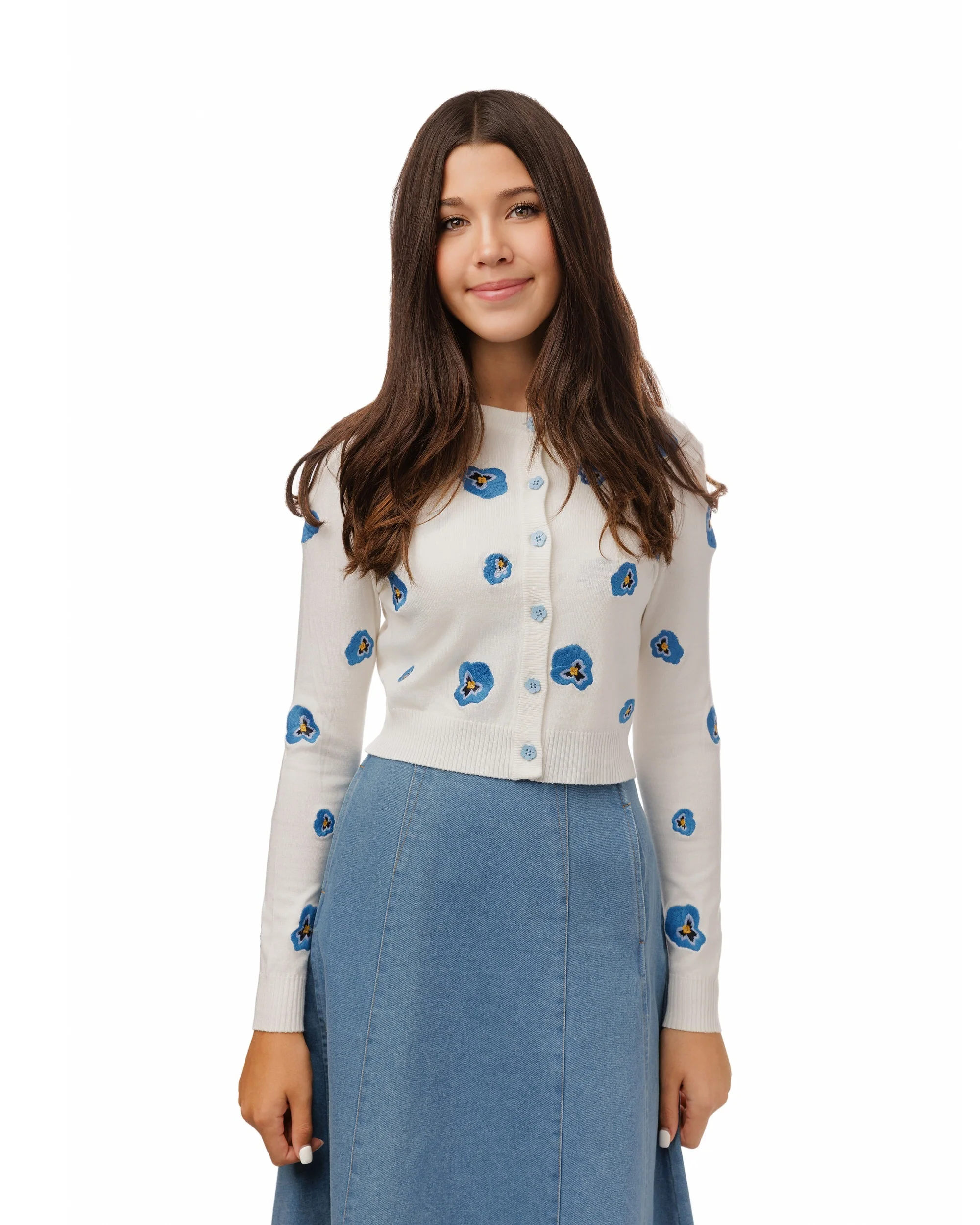 White Knit Twinset With Blue Embroidery - Image 2