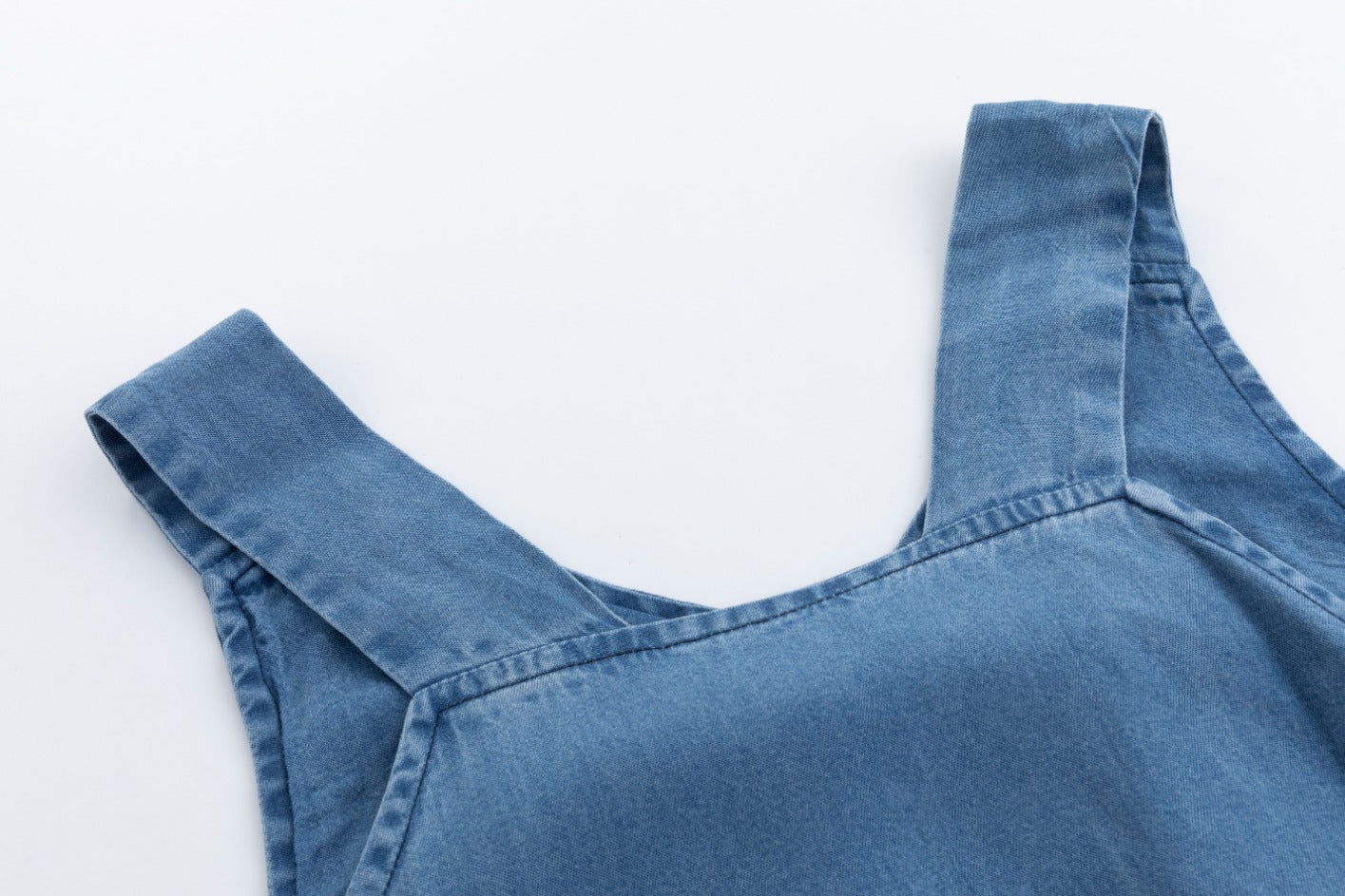 Printed T-Shirt With Denim Dress - Image 4